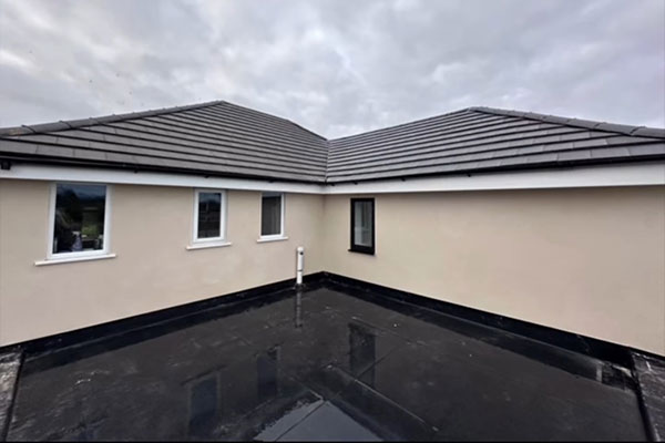 Lime render on commercial property